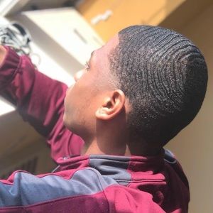 Meet your Posher, Eli